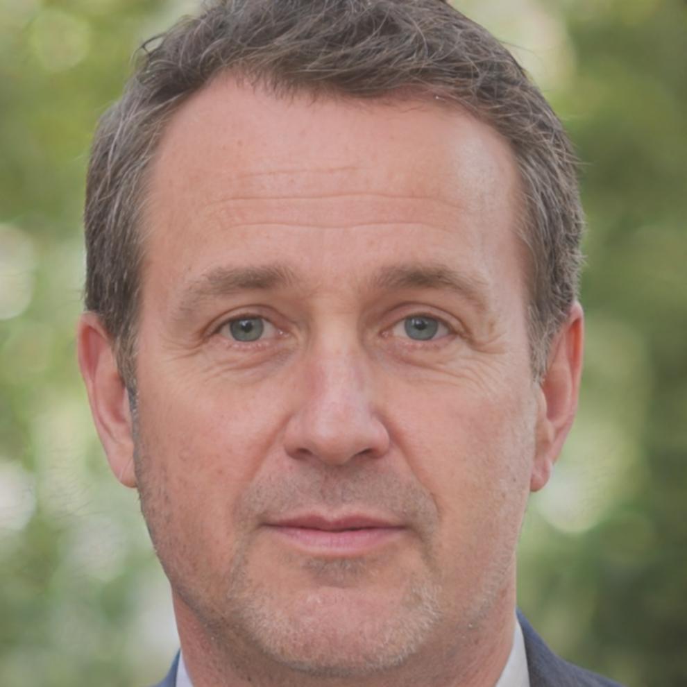 Portrait de Maxence Dubois, client satisfait coraliqenth
